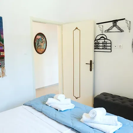 Anemoessa Mansion Apartment