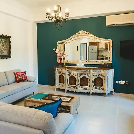 Anemoessa Mansion Apartment *