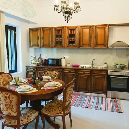 Anemoessa Mansion * Rhodes City