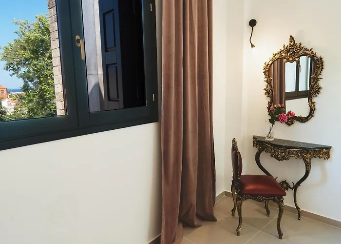 Anemoessa Mansion Apartment