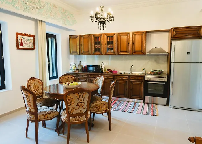 Anemoessa Mansion * Rhodes City